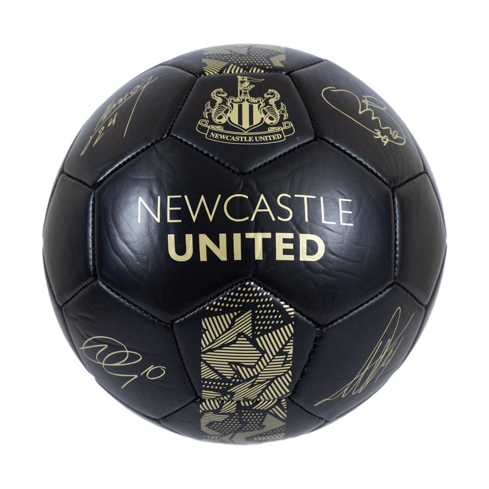 Newcastle United Sig Gold Phantom Skill Ball