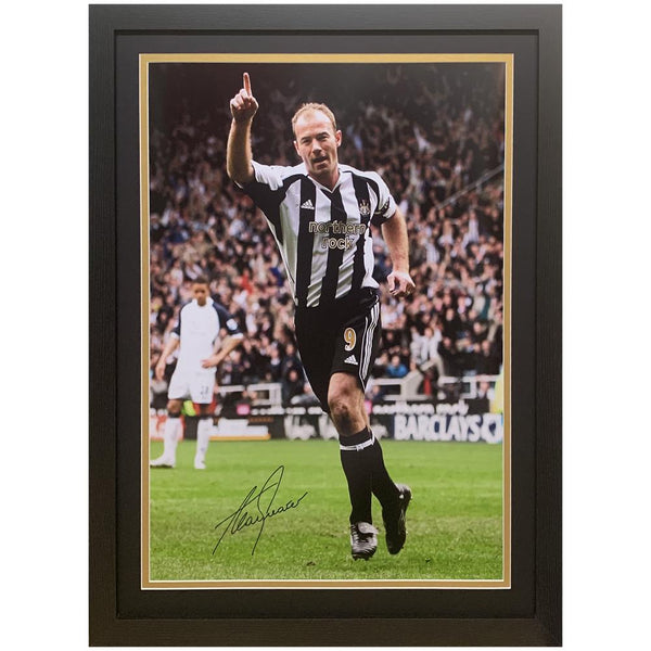 Newcastle United Shearer Signed Framed Print