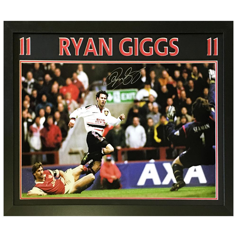 Manchester United Giggs Signed Framed Print